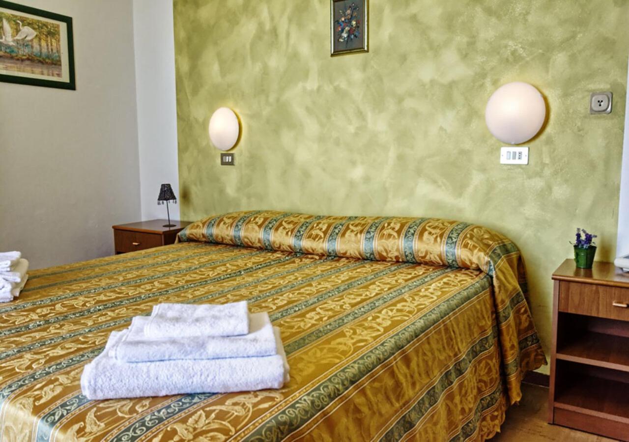 Hotel Pironi San Mauro Mare Luaran gambar