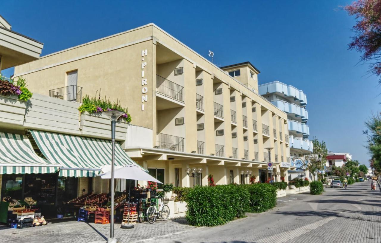 Hotel Pironi San Mauro Mare Luaran gambar