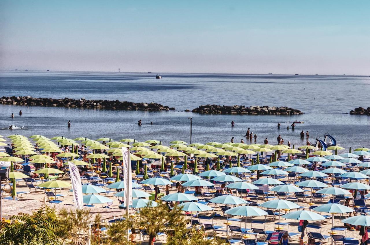 Hotel Pironi San Mauro Mare Luaran gambar