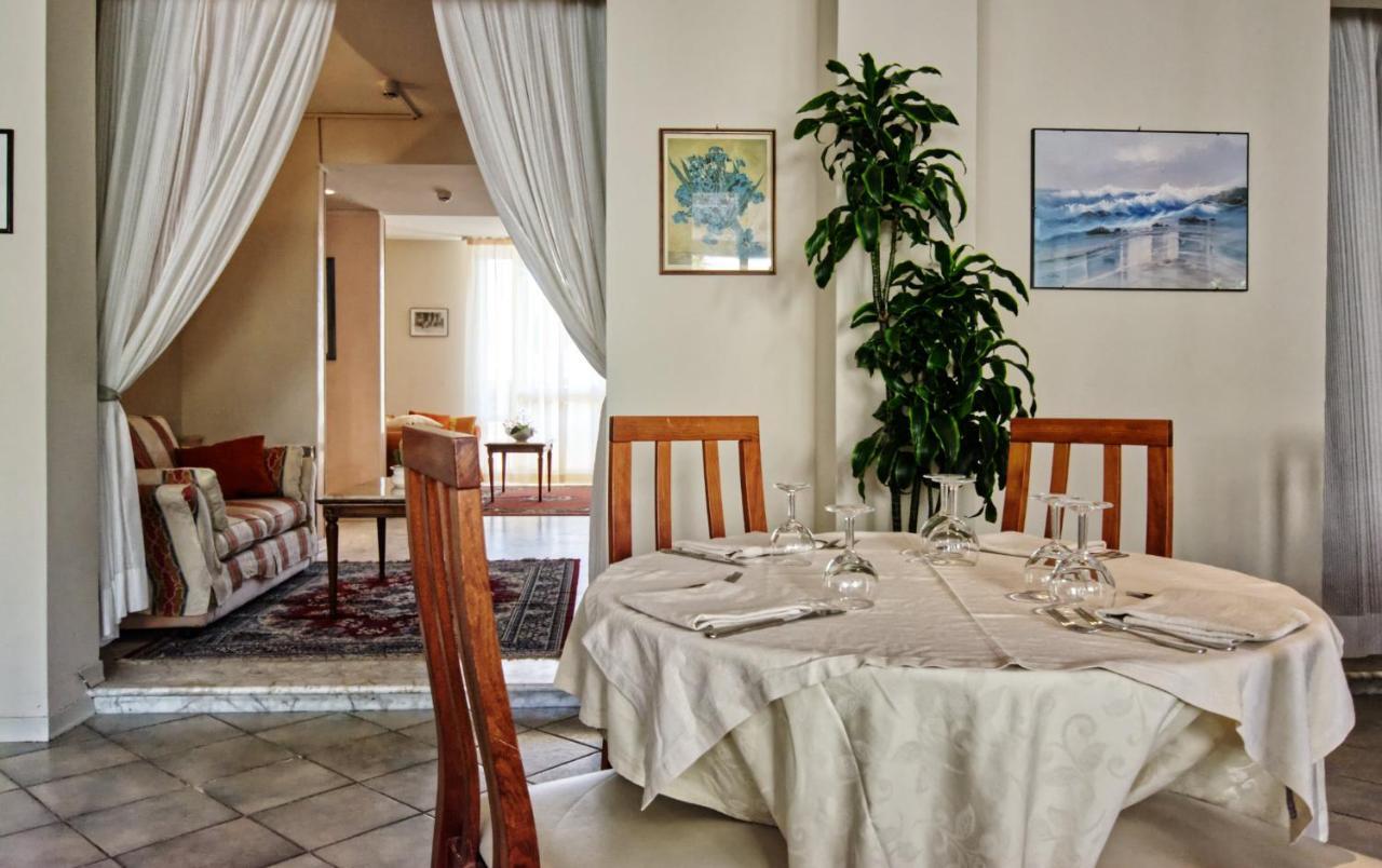Hotel Pironi San Mauro Mare Luaran gambar