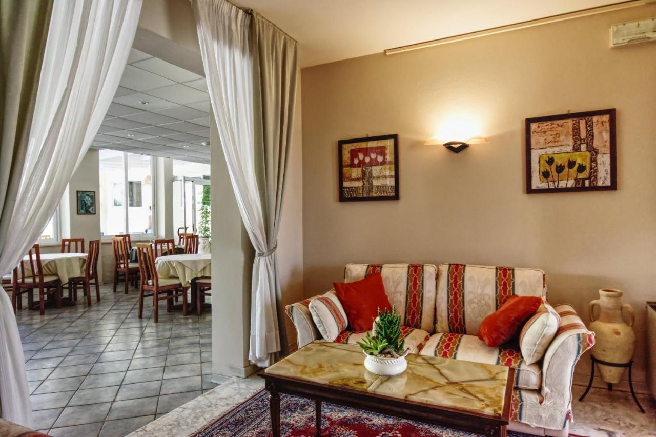 Hotel Pironi San Mauro Mare Luaran gambar
